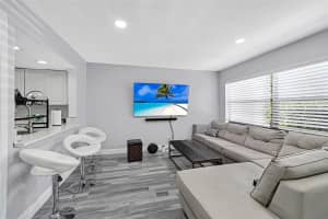 5 Matador Ln 4-28, Davie, FL 33324 Sold 08/29/25