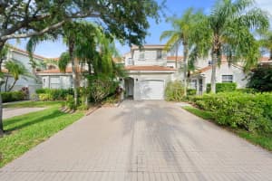 1775 Seagrape Way 1775, Hollywood