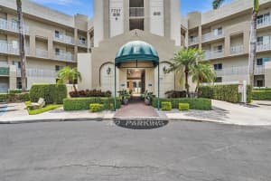 7727 Southampton Ter 314, Tamarac, FL 33321 Sold 07/10/25