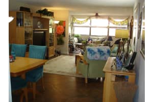 2704 NW 104th Ave 106, Sunrise, FL 33322 Sold 11/20/25