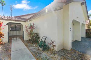 2177 Montpeliar, Weston, FL 33326 - MLS#F10505415