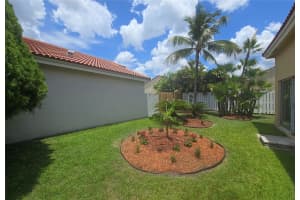 1022 NW 125th Ave, Sunrise, FL 33323 Sold 12/29/25