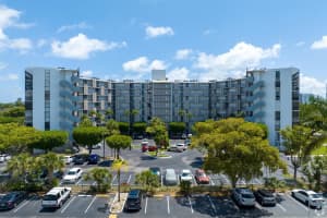20400 W Country Club Dr 310, Aventura, FL 33180 Sold 07/01/25