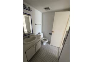 20400 W Country Club Dr 310, Aventura, FL 33180 Sold 07/01/25