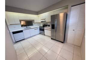 12650 SW 6th St 207K, Pembroke Pines, FL 33027 Sold 09/26/25