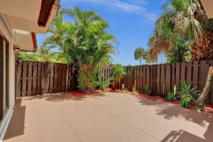 6435 Red Pine Ln B, Greenacres, FL 33415 Sold 09/05/25