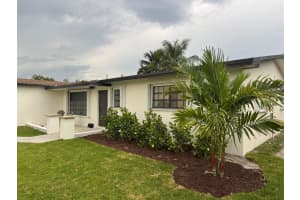 8301 NW 17th Ct, Pembroke Pines, FL 33024 - MLS#F10505631