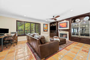 5750 SW 8th Ct, Plantation, FL 33317 Sold 07/25/25