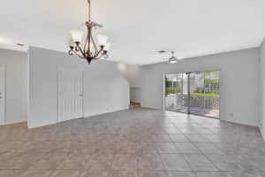10880 Sea Hibiscus Ln 10880, Tamarac, FL 33321 Sold 07/02/25