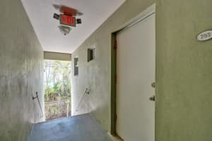 3230 NE 13th St 203, Pompano Beach, FL 33062 Sold 07/21/25