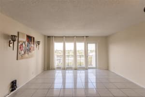 340 Sunset Dr 608, Fort Lauderdale, FL 33301 - MLS#F10505811