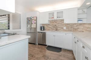 435 Lakeview Dr 203, Weston, FL 33326 - MLS#F10505813