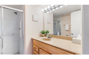 9750 Sunrise Lakes Blvd 302, Sunrise, FL 33322 - MLS#F10505815