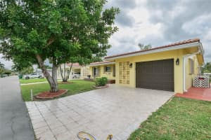4510 NW 45th Ct, Tamarac, FL 33319 - MLS#F10505925