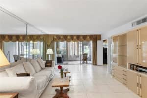 3000 S Course Dr 103, Pompano Beach, FL 33069 - MLS#F10505937