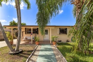 11621 SW 182nd Terr, Miami, FL 33157 Sold 07/17/25