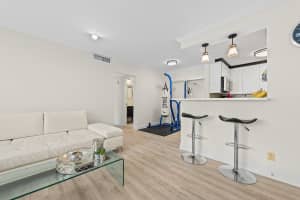 5720 NE 22nd Way 410, Fort Lauderdale, FL 33308 Sold 10/24/25