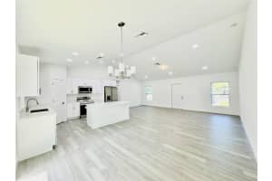 2736 NW 33rd Ave, Okeechobee, FL 34972 - MLS#F10505985
