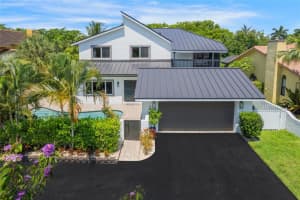 741 Mockingbird Ln, Plantation, FL 33324 Sold 07/16/25