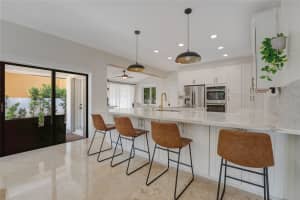 741 Mockingbird Ln, Plantation, FL 33324 Sold 07/16/25