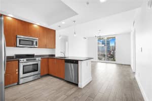 315 NE 3rd Ave 805, Fort Lauderdale, FL 33301 - MLS#F10506136