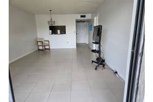 1001 Colony Point Cir 305, Pembroke Pines, FL 33026 - MLS#F10506153