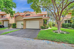 646 N University Dr 0, Plantation, FL 33324 Sold 08/05/25