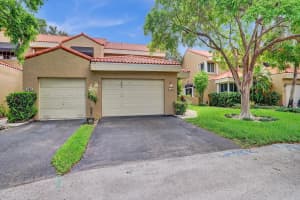 646 N University Dr 0, Plantation, FL 33324 Sold 08/05/25