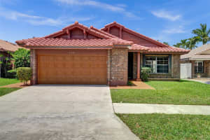 11405 W Point Dr, Cooper City, FL 33026 Sold 07/23/25