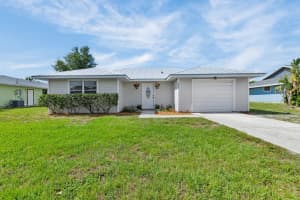 434 SE Langfield Ave, Port Saint Lucie, FL 34984 Sold 06/27/25