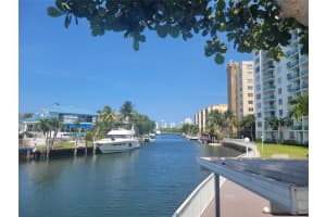 2841 NE 163rd St 1002, North Miami Beach, FL 33160 - MLS#F10506274