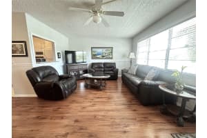 2116 Cambridge E 2116, Deerfield Beach, FL 33442 - MLS#F10506305