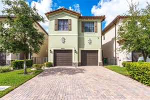 4851 NW 57th Ct, Tamarac, FL 33319 - MLS#F10506316