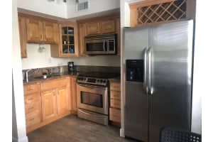 924 SE 2nd St 3, Fort Lauderdale, FL 33301 - MLS#F10506363