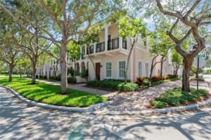 8318 NW 7th Ct 8318, Boca Raton, FL 33487 - MLS#F10506368