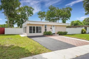 7802 Nw 75th Ave, Tamarac