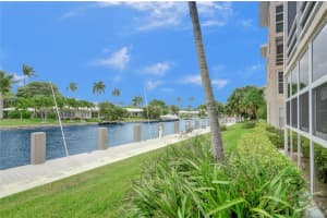 1481 S Ocean Blvd 118A, Lauderdale By The Sea, FL 33062 Sold 08/21/25