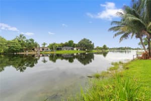 11210 NW 23rd St, Pembroke Pines, FL 33026 Sold 09/18/25