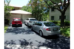 1779 NE 40th PL 401, Pompano Beach, FL 33064 Sold 08/29/25
