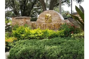 2846 S University Dr 4205, Davie