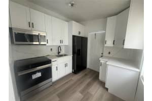 550 NW 15th Ct, Pompano Beach, FL 33060 Sold 08/19/25