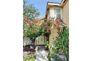 MLS# F10506605, Pembroke Pines, Florida 33029