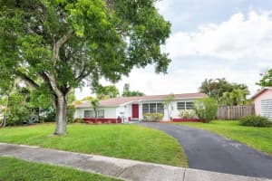 6260 NW 15th St, Sunrise, FL 33313 Sold 07/28/25
