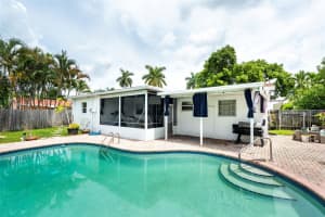 6260 NW 15th St, Sunrise, FL 33313 Sold 07/28/25