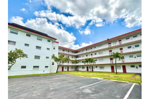 4140 Nw 44th Ave 116, Lauderdale Lakes
