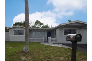 3611 NW 35th Ave, Lauderdale Lakes, FL 33309 - MLS#F10506689