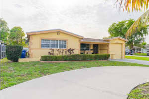 2900 Bahama Dr, Miramar, FL 33023 Sold 07/22/25
