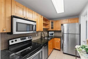 1040 SE 4th Ave 229, Deerfield Beach, FL 33441 Sold 12/22/25