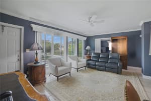 1005 SE 15th St 5D, Fort Lauderdale, FL 33316 - MLS#F10506739