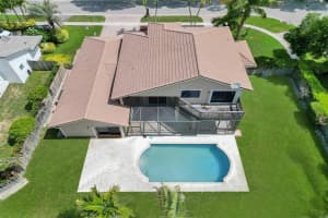 10700 NW 7TH CT, Plantation, FL 33324 Sold 08/15/25